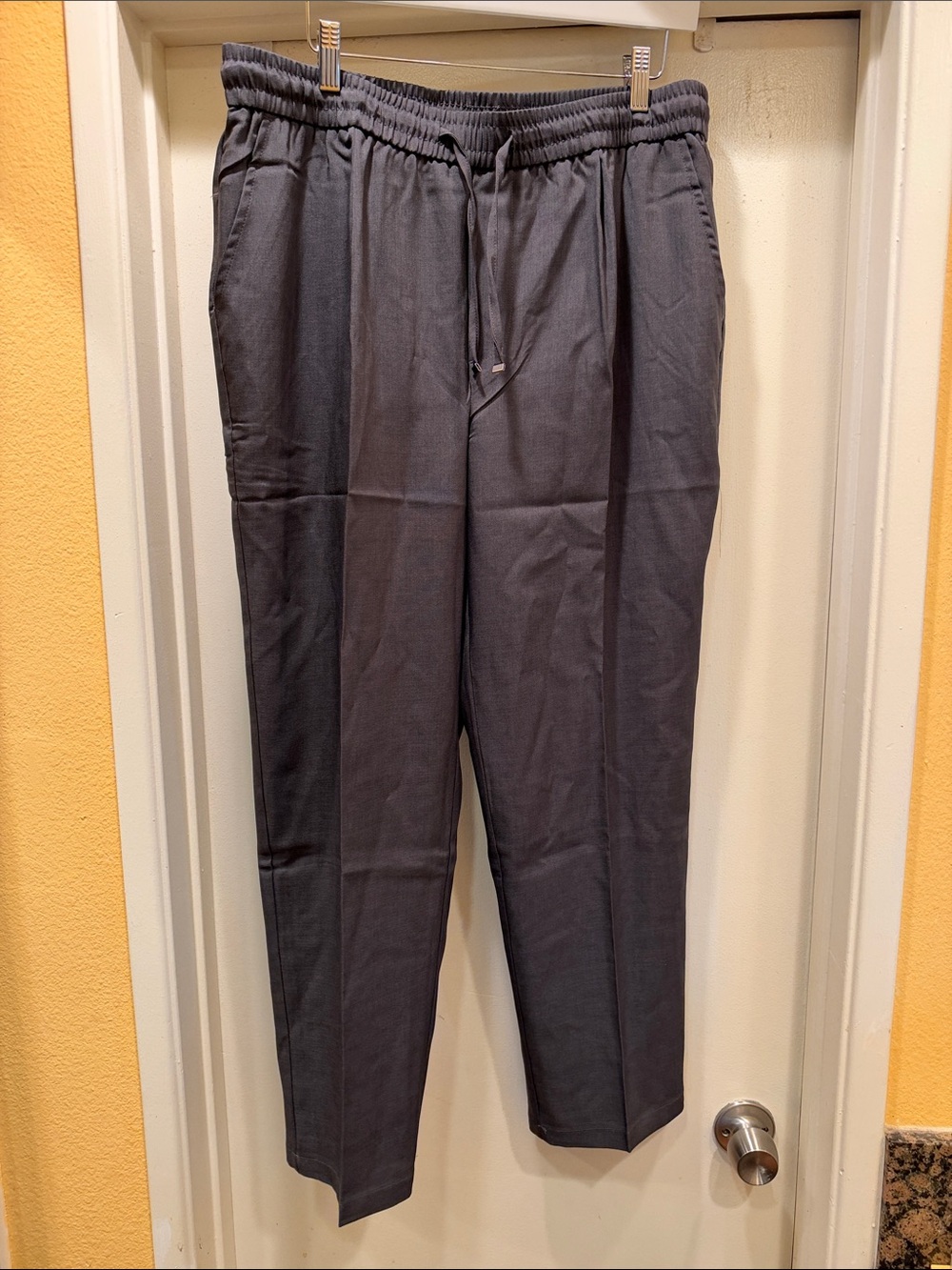 Men's Drawstring Tailored Pants in Charcoal